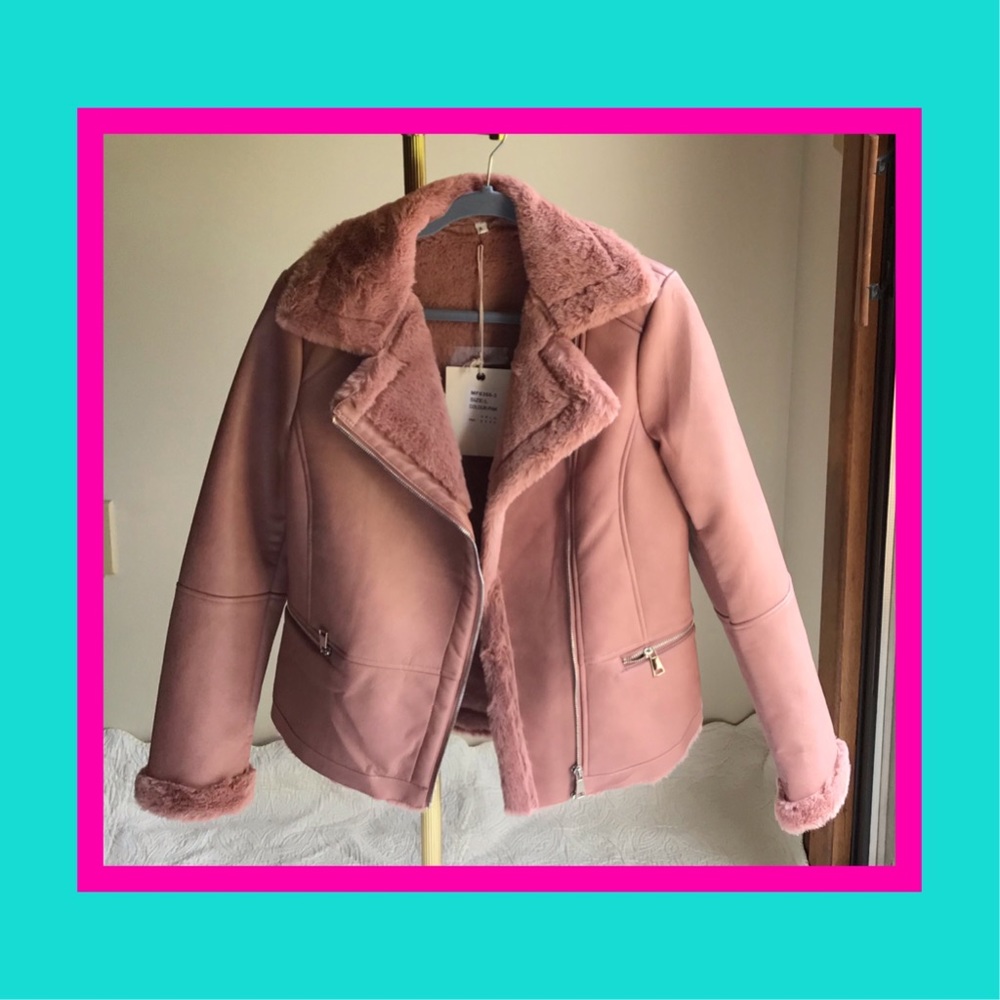 Tag is Missing, never been used nor worn. Winter Coat Faux Fur Pink Size Large